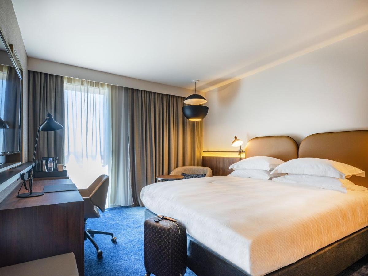 Crowne Plaza - Nice - Grand Arenas By Ihg Екстериор снимка