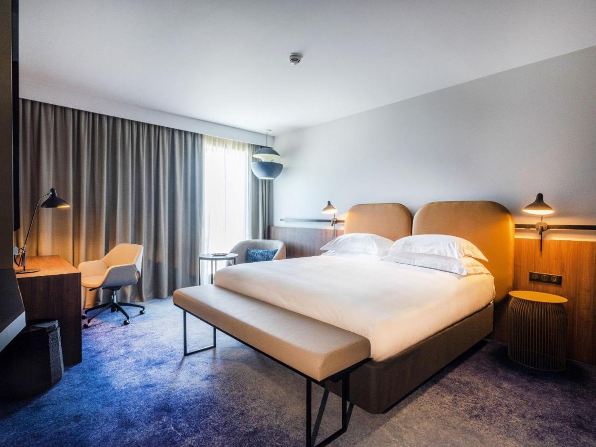 Crowne Plaza - Nice - Grand Arenas By Ihg Екстериор снимка